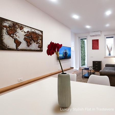 La Dolce Vita - Luxury Stylish Flats In Trastevere 70-90Sqm โรม ภายนอก รูปภาพ