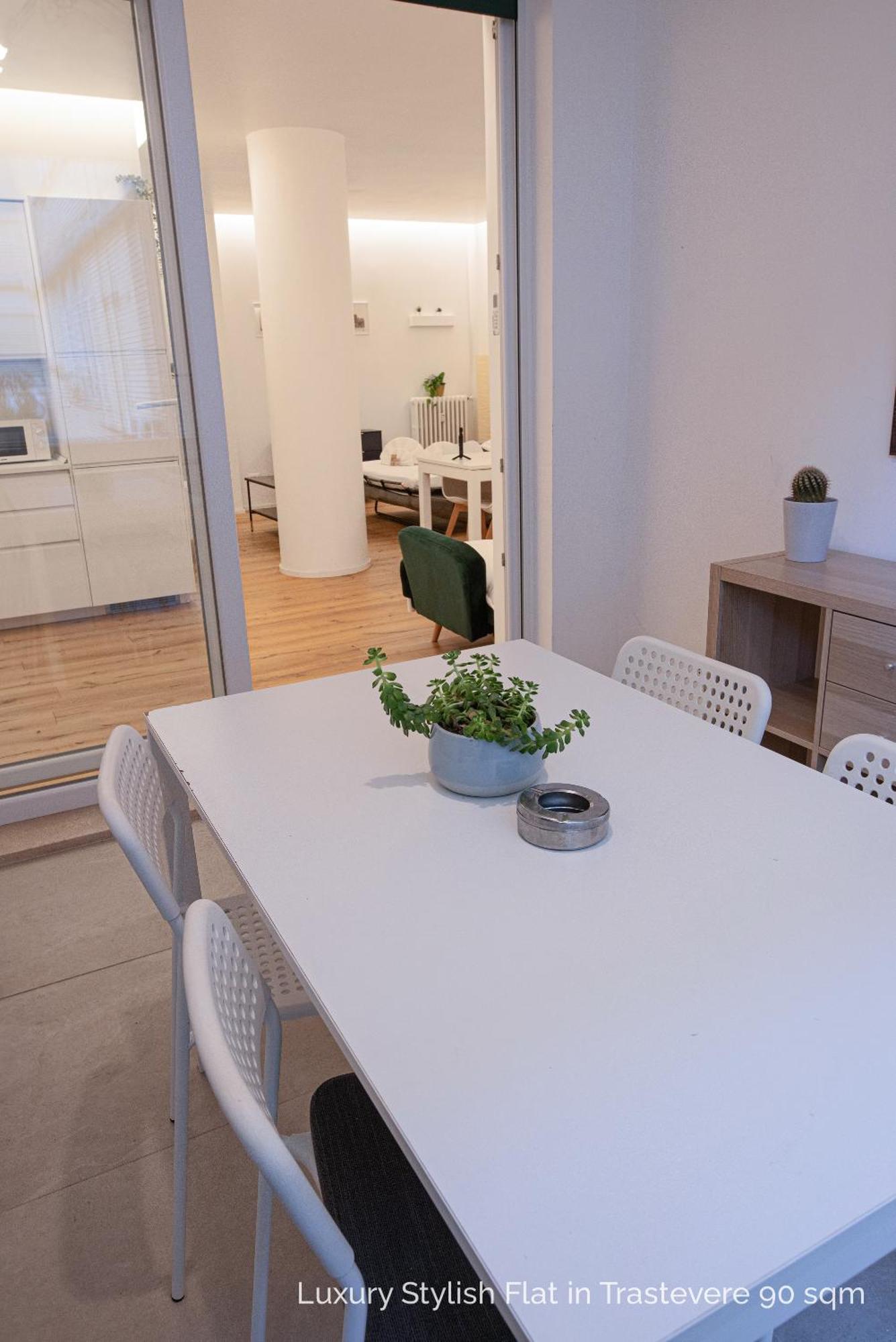 La Dolce Vita - Luxury Stylish Flats In Trastevere 70-90Sqm โรม ภายนอก รูปภาพ
